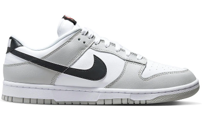 Nike Dunk Low SE “Jackpot”